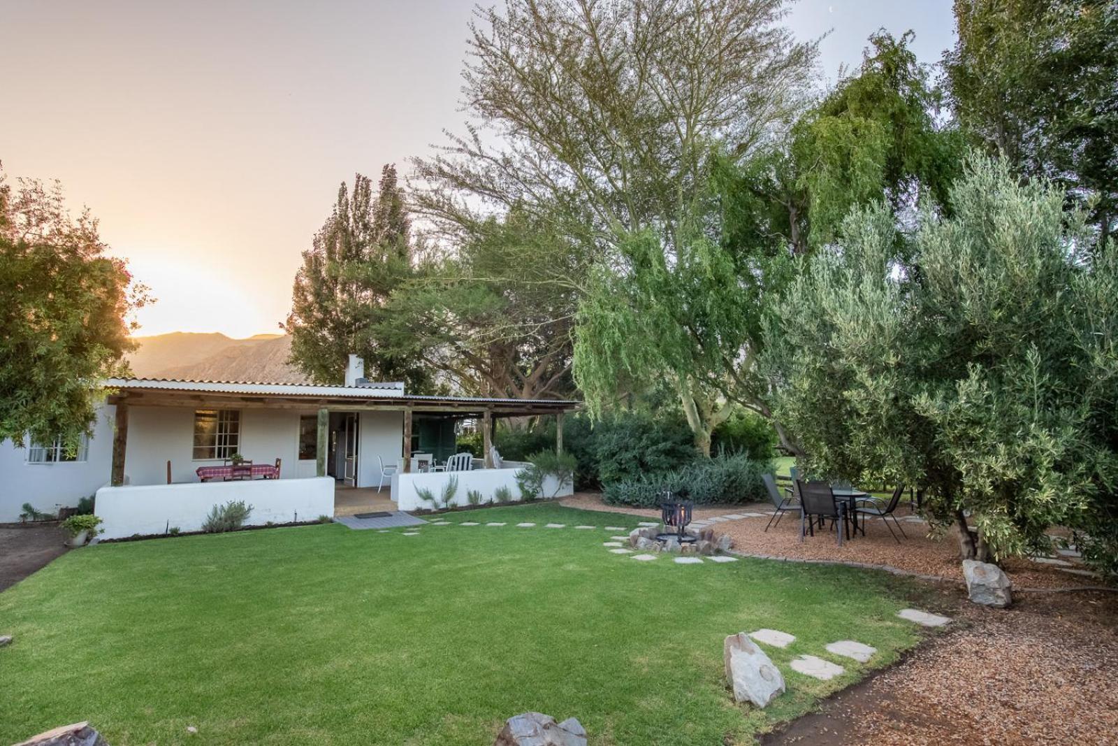 Klein Nektar Cottage Montagu Bagian luar foto